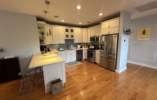 345 W BROADWAY ST