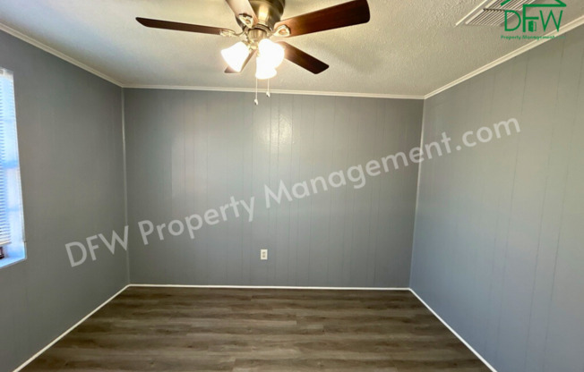 2 beds, 1 bath, $1,025