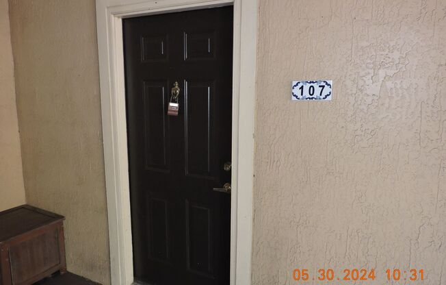 1 bd /  1 ba condo at The Palms Club community