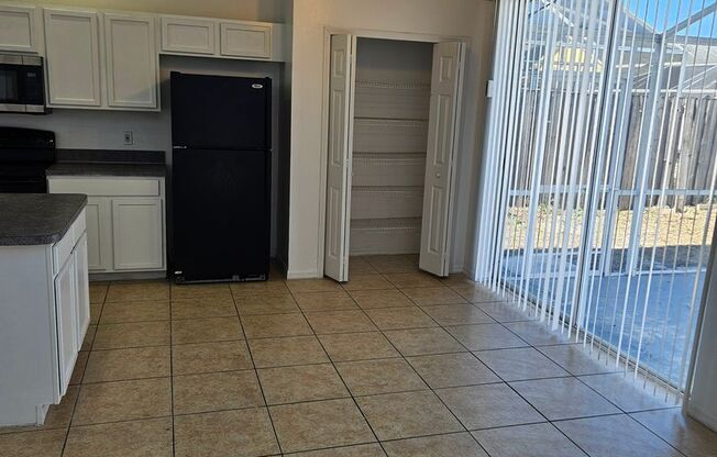 Kissimmee Pool Home with 7 bedrooms!