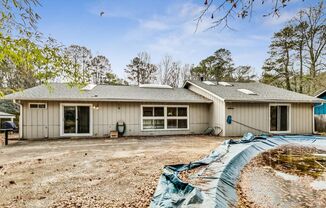 Single Story Contemporary Ranch off Pleasantdale