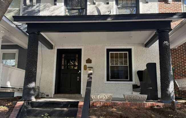 3 Bedroom 1.5 bath Fan home for rent