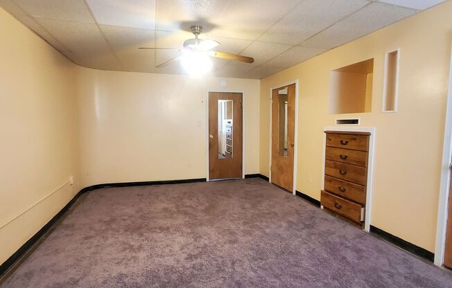 1 bed, 1 bath, $775, Unit Apt. 2