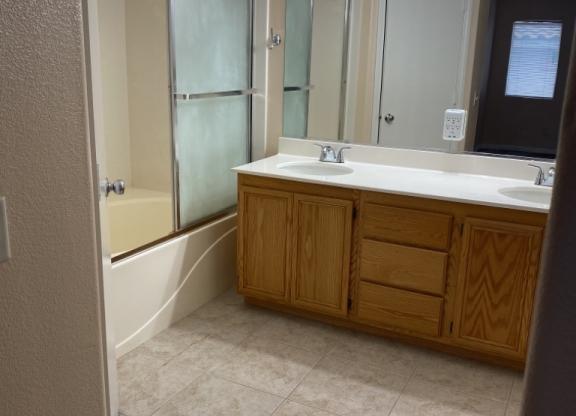 11056 PIEDMONT VLY AVE