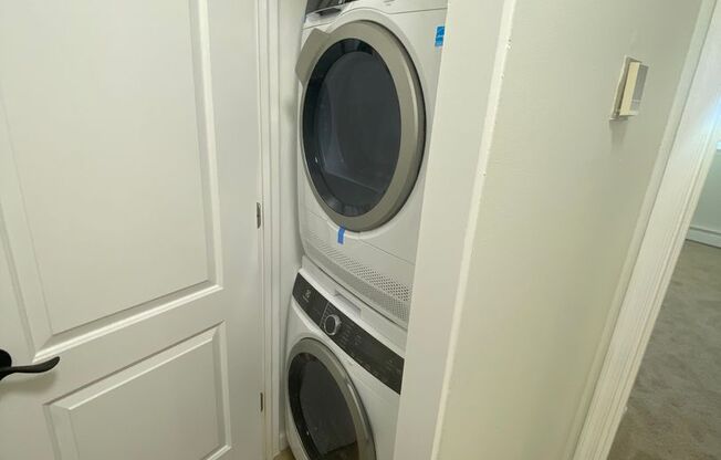 1 bed, 1 bath, 600 sqft, $1,550, Unit C - 35