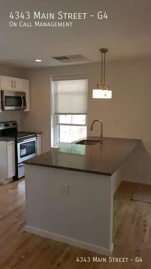 4343 MAIN ST