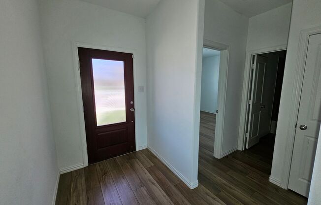 Charming 3-Bedroom Home with Open-Concept Living & Spacious Backyard