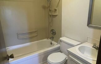 1 bed, 1 bath, 600 sqft, $1,300