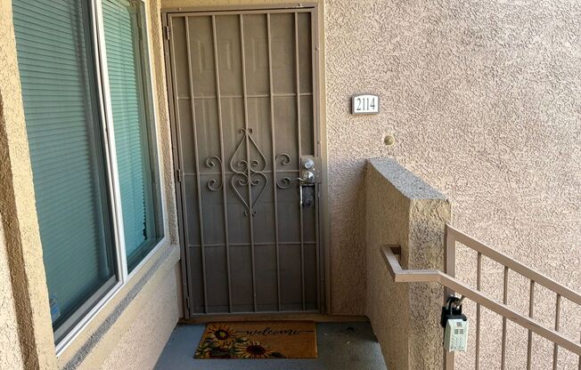 2 beds, 2 baths, $1,600, Unit Unit #2114