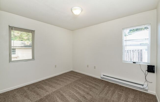 2 beds, 1 bath, $1,950