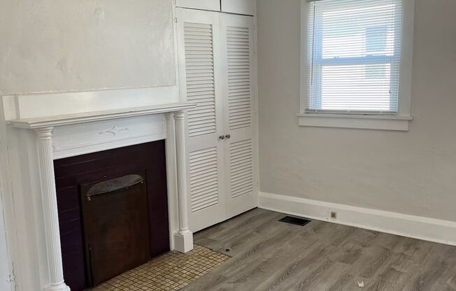 3 beds, 1 bath, $1,700