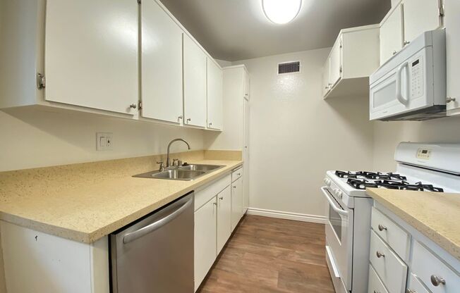 Ben Lomond Apartments