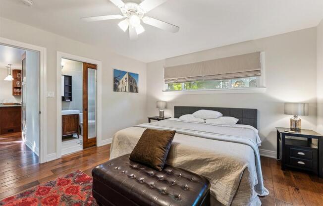 4 beds, 3 baths, 2,500 sqft, $10,500