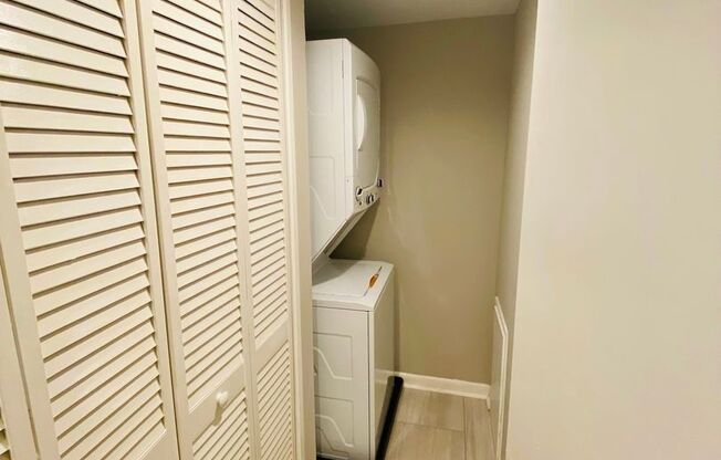 1 bed, 1 bath, 675 sqft, $1,445, Unit B15