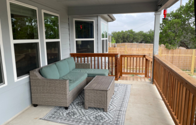 21413 HIGHLAND LK DR