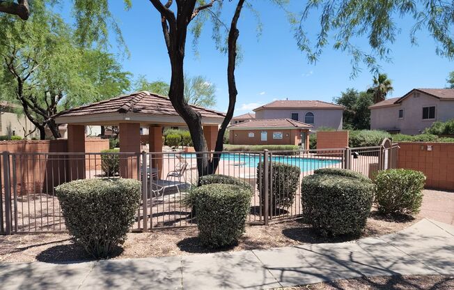 2 beds, 2.5 baths, $2,450, Unit Unit 1105
