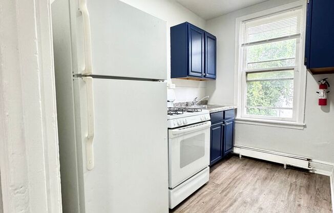 WP1 - 2423 Tatnall St, 4 West 25th St