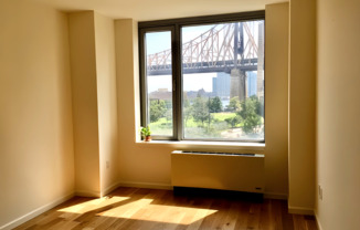 1 bed, 1 bath, 737 sqft, $4,200, Unit 5A