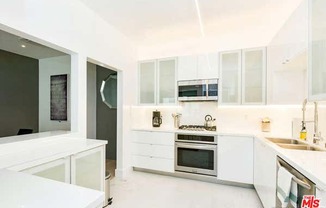 2 beds, 2 baths, 1,389 sqft, $7,000, Unit 107
