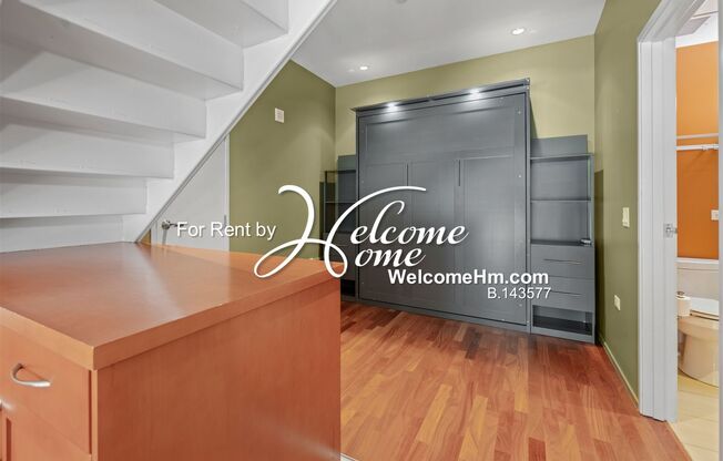 2 beds, 3 baths, $3,200, Unit Unit 104