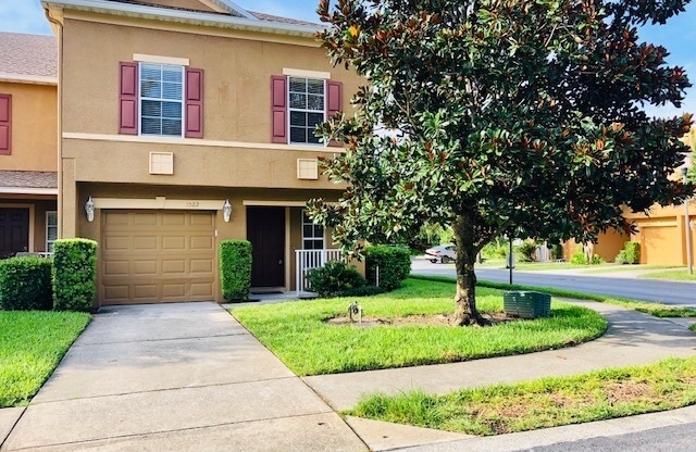 MOVE IN JULY- Wonderful 3 bd 2.5 ba corner unit townhome! NO CARPET! Tile on 1st floor/stairs & 2nd floor wood laminate