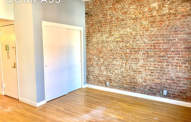 116 W 131 ST