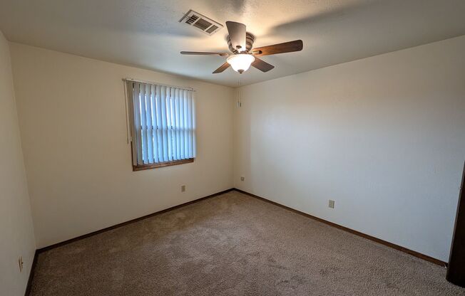 2 beds, 2 baths, 1,034 sqft, $1,289, Unit 1401 034