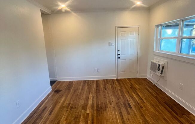 Studio, 1 bath, 600 sqft, $1,199, Unit 1522-04