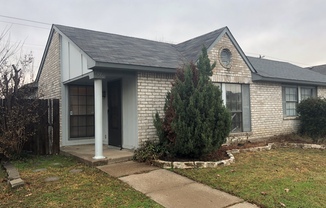 Half Duplex in The Colony!!