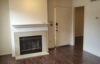 1741 Crest Grove Dr. Arlington, TX 76012