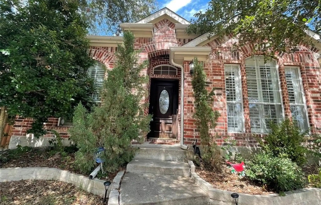 2410 SHORECREST DR