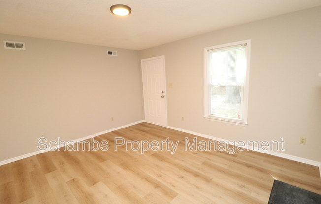 3901 Lexington Drive