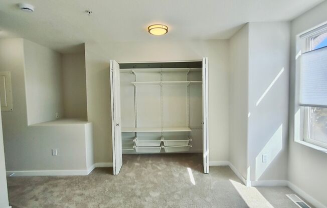 2 beds, 2.5 baths, $2,095, Unit # 103