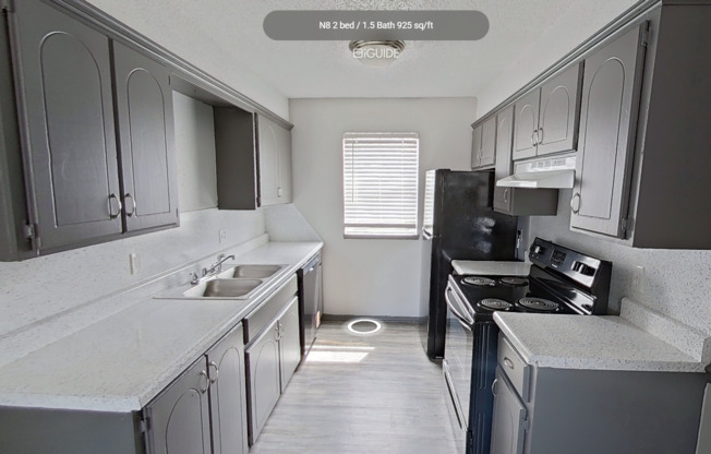 2 beds, 1.5 baths, 925 sqft, $800