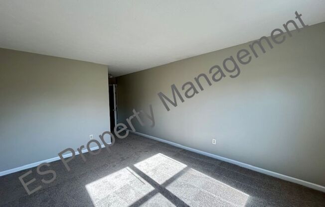 3 beds, 2 baths, $1,625