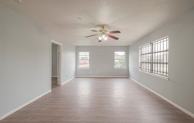 Affordable 3BD/2BA single-family house!