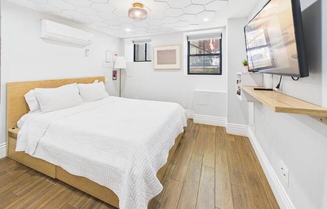 3 JARDINE PL