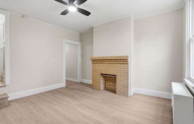 **Private Bloomfield 2BR Retreat – Walk to Liberty Ave, Steps from It All (15224)**