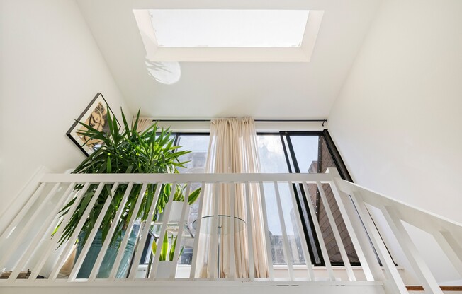 1 bed, 1.5 baths, $5,200, Unit PHG