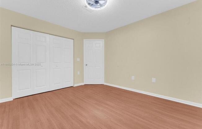 7640 NW 182 TERRACE