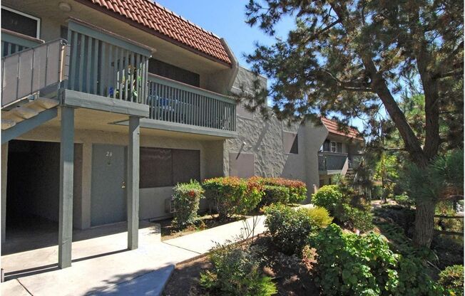 2 beds, 1 bath, 760 sqft, $1,995, Unit 01