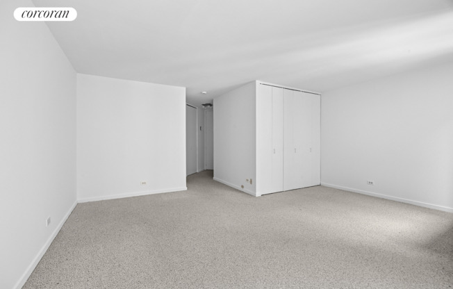 Studio, 1 bath, 480 sqft, $3,500, Unit 5G
