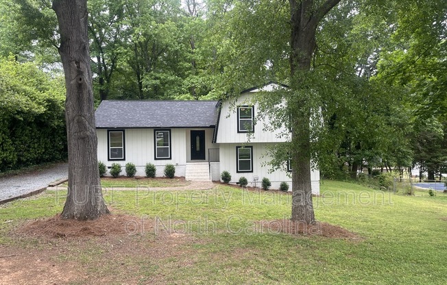 119 FOX RUN DR