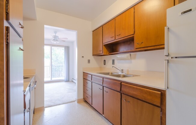 1 bed, 1 bath, 700 sqft, $1,150, Unit 8817-209