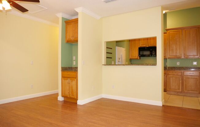Downtown 3 bedroom townhome