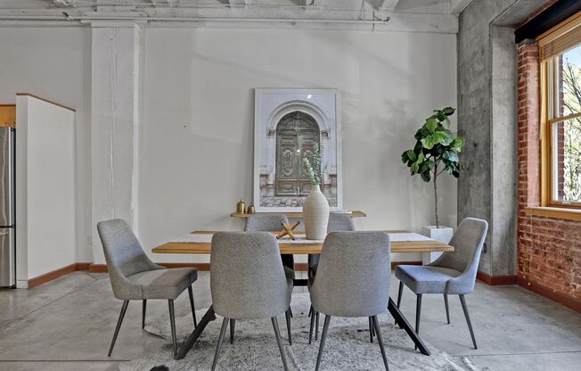 Historic Chown Pella Building - east facing Pearl District loft w/parking/rooftop deck