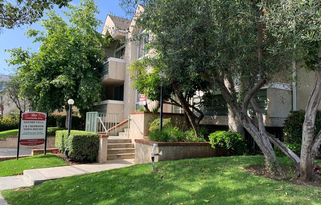 2 beds, 2 baths, 1,000 sqft, $2,900, Unit 101