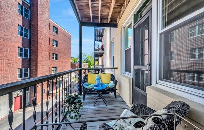 1 bed, 1 bath, 610 sqft, $2,600, Unit 8