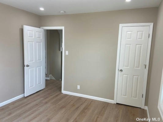 2 beds, 1 bath, $2,700, Unit 2