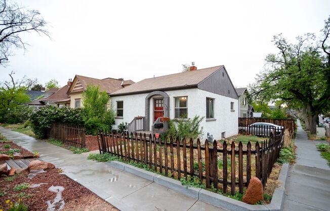 Adorable Ranch in Downtown Colorado Springs!